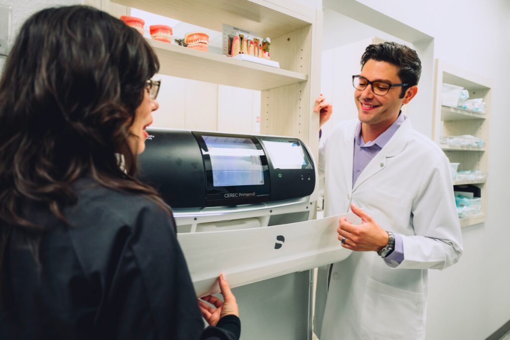 Instead of navigating challenges alone, dentists in collaborative environments often have opportunities to learn from experienced providers, discuss complex cases, and strengthen both clinical and leadership skills.