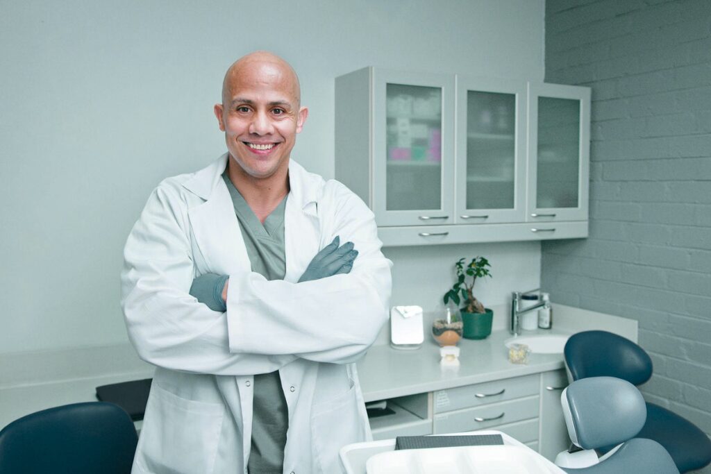 Explore why more dentists are embracing part-time schedules, the benefits, and how the right DSO can make this transition successful.